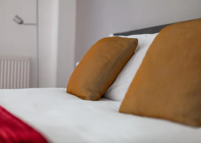 Deluxe Holborn Two Bedroom Apartment