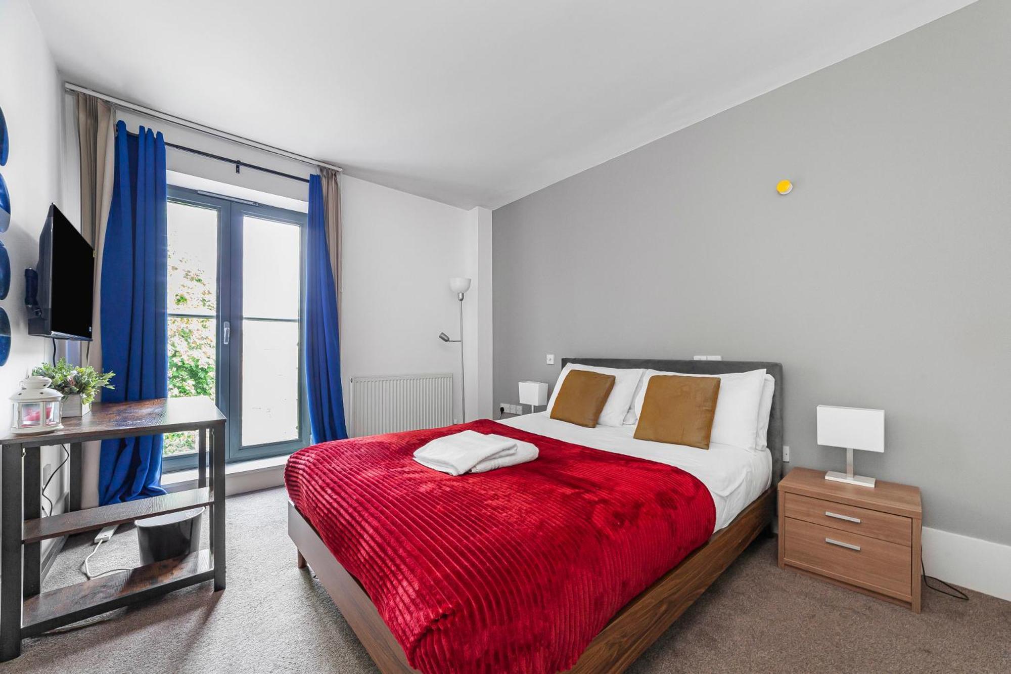 Deluxe Holborn Two Bedroom Londen