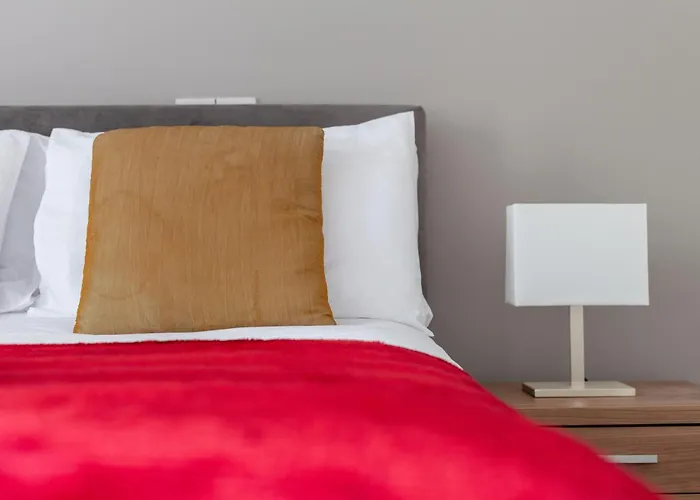 Deluxe Holborn Two Bedroom Apartment